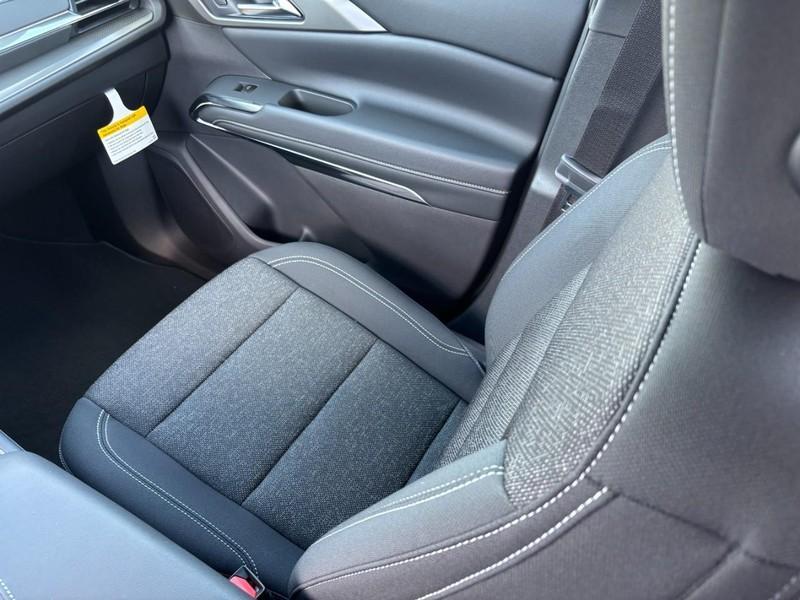 new 2026 Chevrolet Traverse car, priced at $38,945