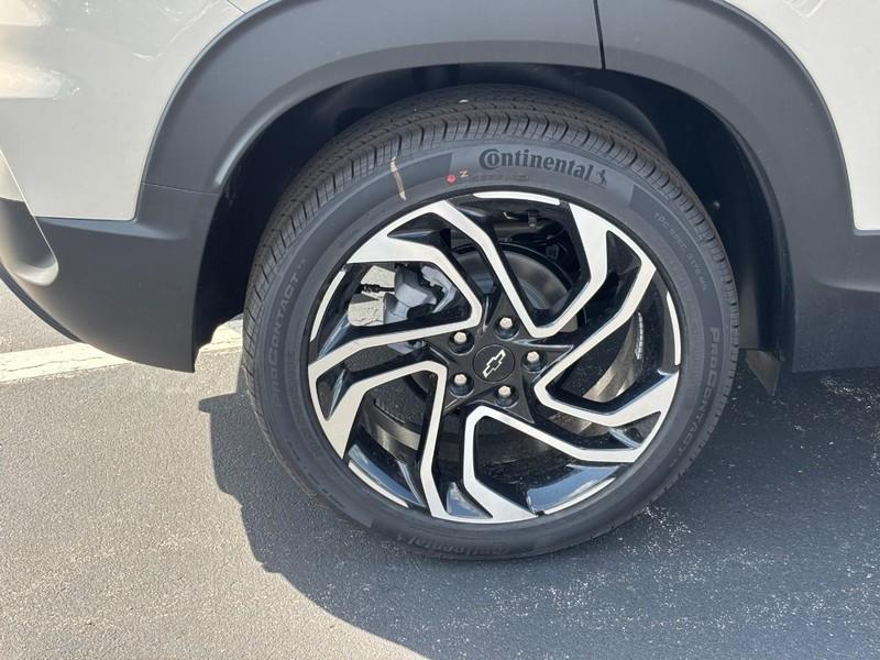 new 2026 Chevrolet TrailBlazer car, priced at $30,600
