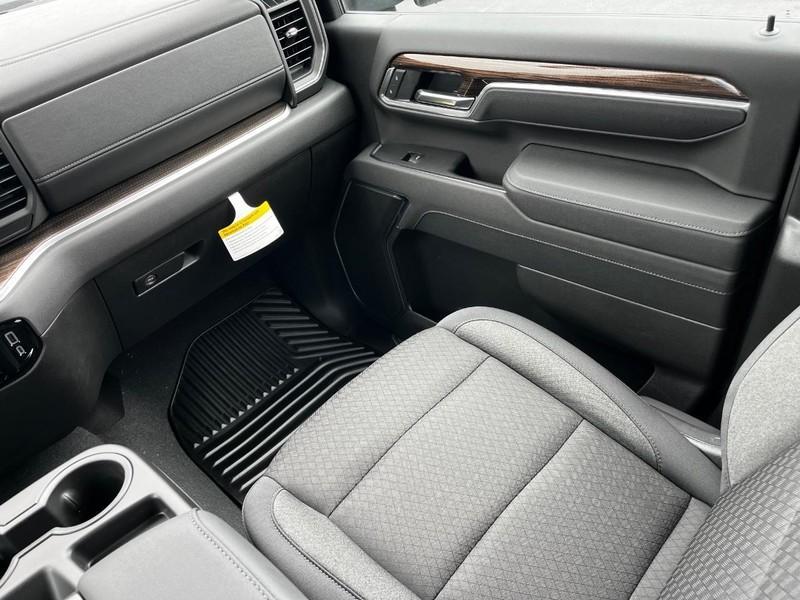 new 2025 Chevrolet Silverado 2500 car