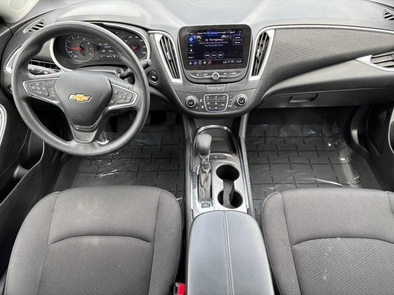 used 2023 Chevrolet Malibu car