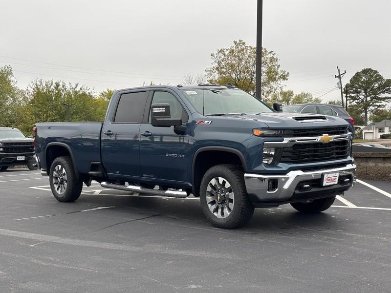 new 2026 Chevrolet Silverado 3500 car, priced at $68,724