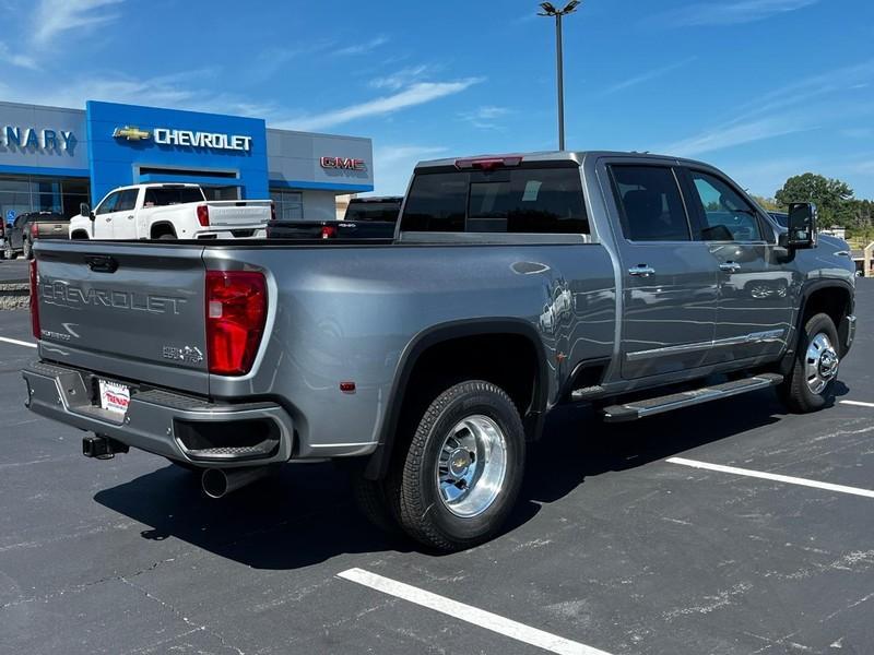 new 2025 Chevrolet Silverado 3500 car, priced at $90,015