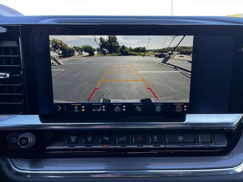 new 2025 Chevrolet Silverado 3500 car, priced at $90,015