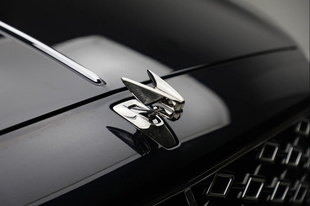 new 2025 Bentley Flying Spur car, priced at $317,690