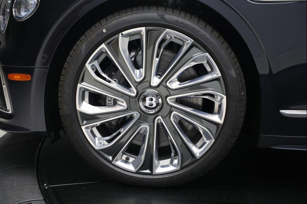 new 2025 Bentley Flying Spur car, priced at $317,690