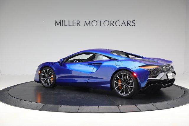 used 2024 McLaren Artura car