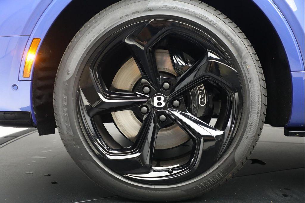 used 2024 Bentley Bentayga car, priced at $199,900