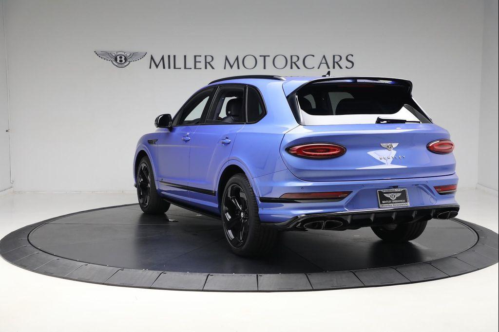 used 2024 Bentley Bentayga car, priced at $199,900