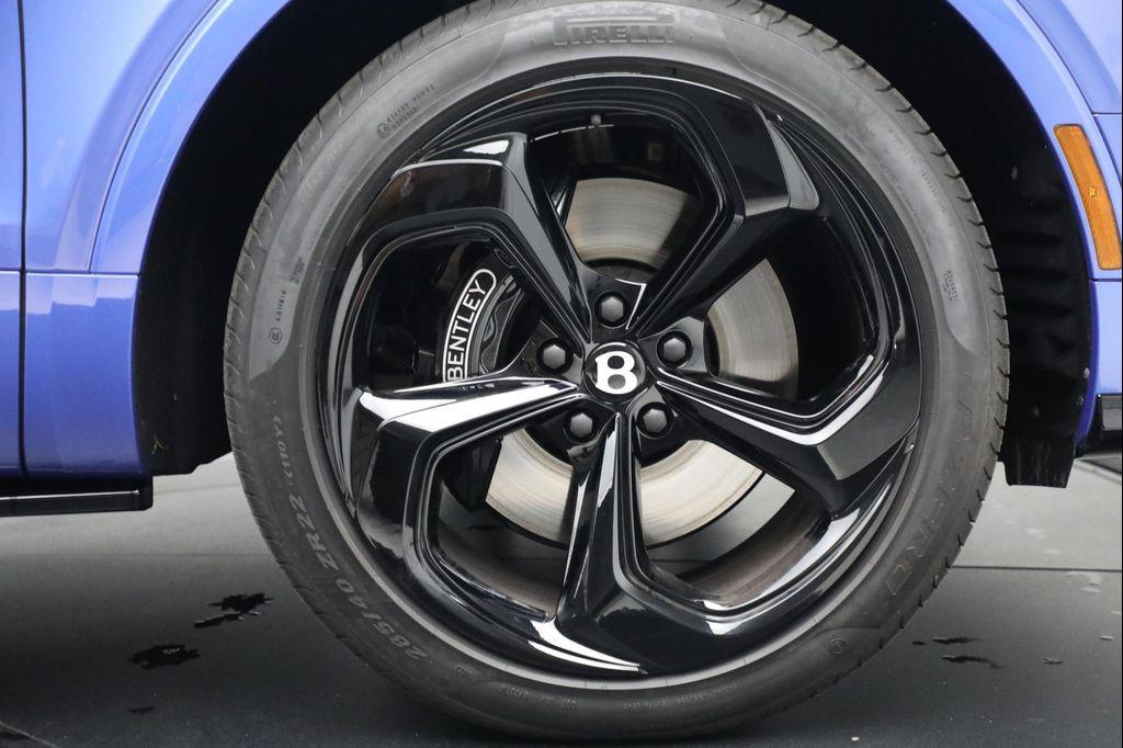 used 2024 Bentley Bentayga car, priced at $199,900