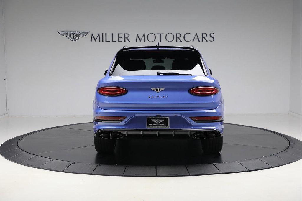 used 2024 Bentley Bentayga car, priced at $199,900