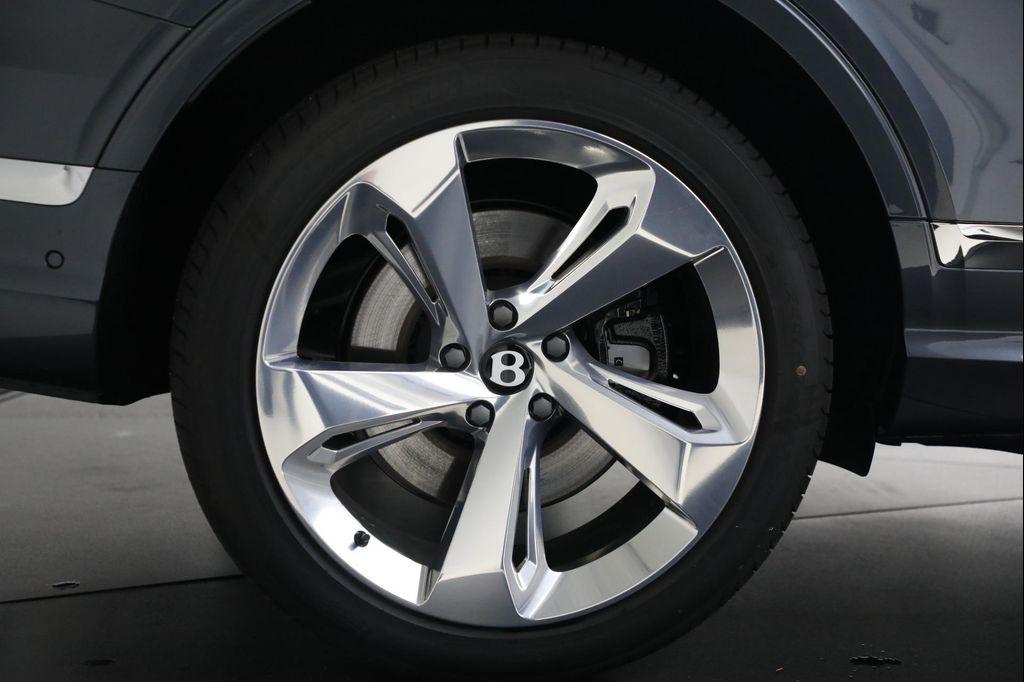 new 2025 Bentley Bentayga car, priced at $276,000