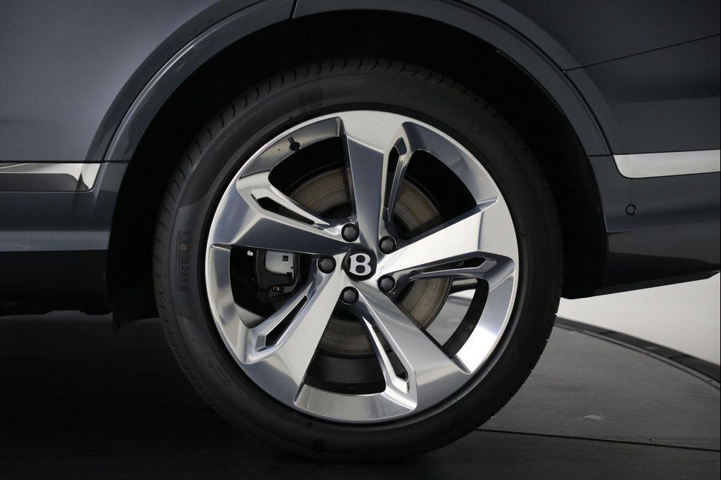 new 2025 Bentley Bentayga car, priced at $276,000
