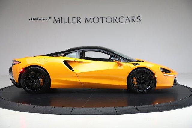 new 2025 McLaren Artura car, priced at $304,698