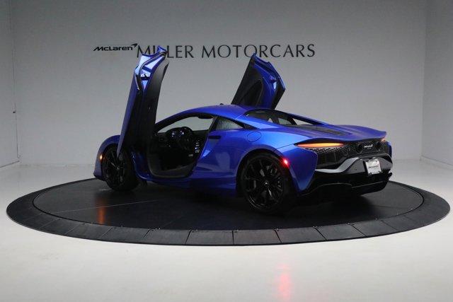 used 2023 McLaren Artura car, priced at $194,900