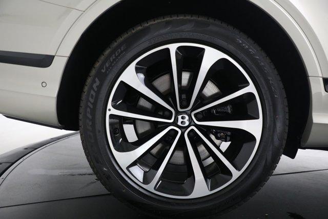 new 2025 Bentley Bentayga car, priced at $263,600