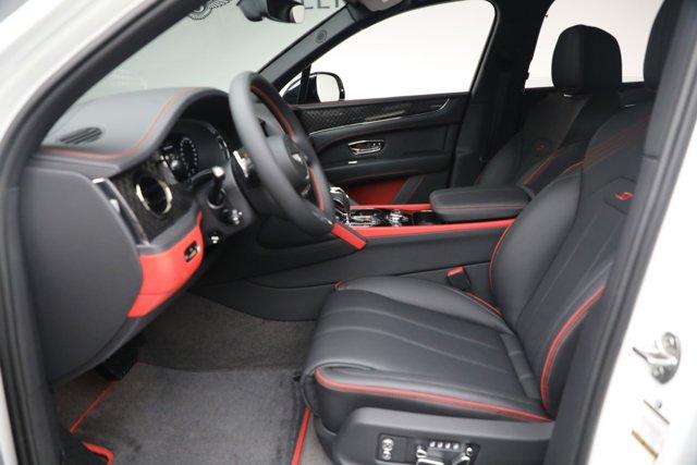 new 2025 Bentley Bentayga car