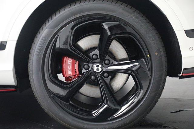 new 2025 Bentley Bentayga car