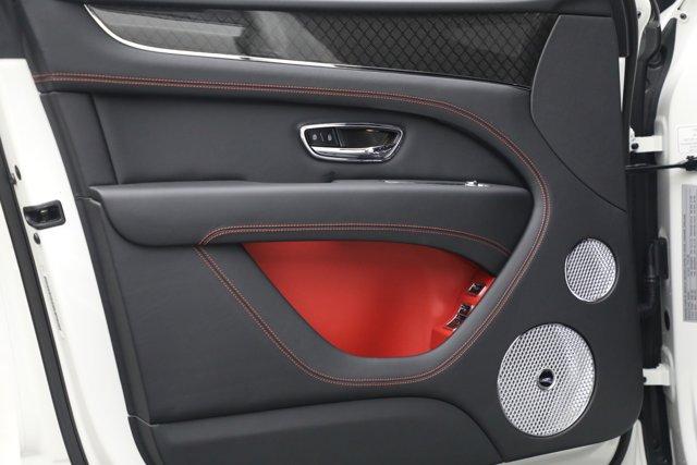 new 2025 Bentley Bentayga car