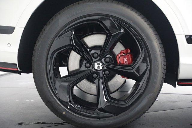 new 2025 Bentley Bentayga car