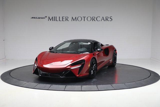 new 2025 McLaren Artura car, priced at $331,008