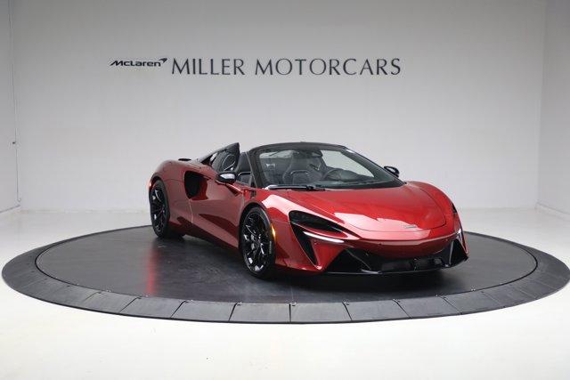 new 2025 McLaren Artura car, priced at $331,008