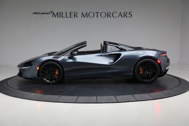 new 2025 McLaren Artura car, priced at $331,708