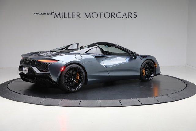 new 2025 McLaren Artura car, priced at $331,708