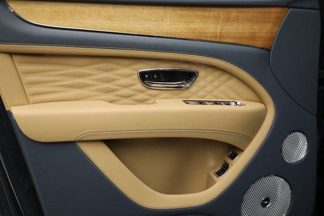 new 2025 Bentley Bentayga EWB car, priced at $302,555