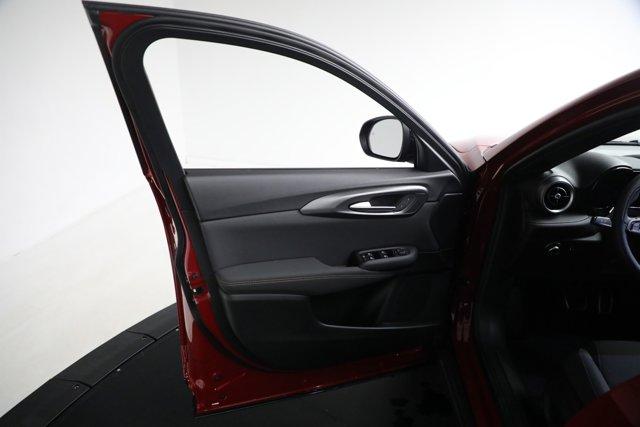 new 2025 Alfa Romeo Tonale car, priced at $40,625