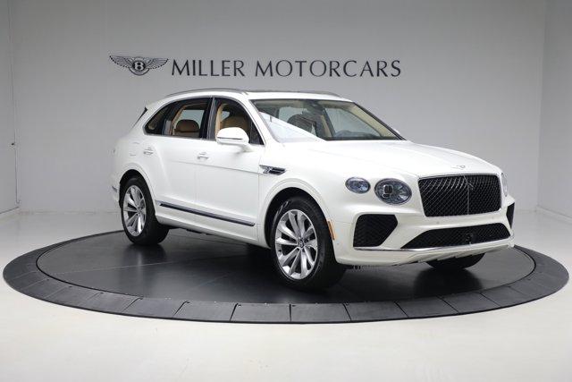 new 2024 Bentley Bentayga Hybrid car, priced at $233,175