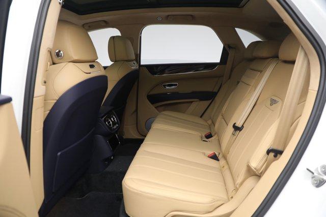 new 2024 Bentley Bentayga Hybrid car, priced at $233,175