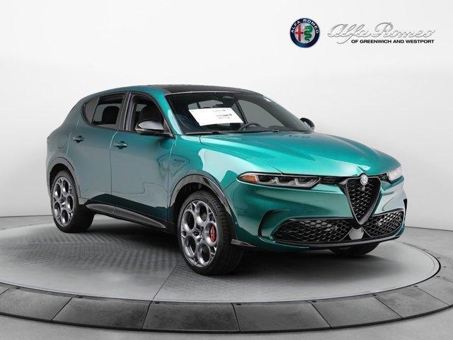 new 2024 Alfa Romeo Tonale car, priced at $60,185