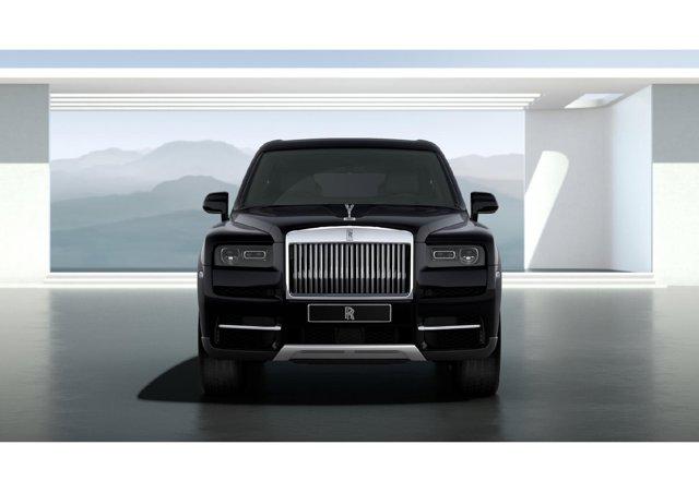 used 2021 Rolls-Royce Cullinan car, priced at $299,900