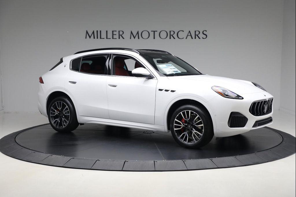 new 2025 Maserati Grecale car, priced at $95,755
