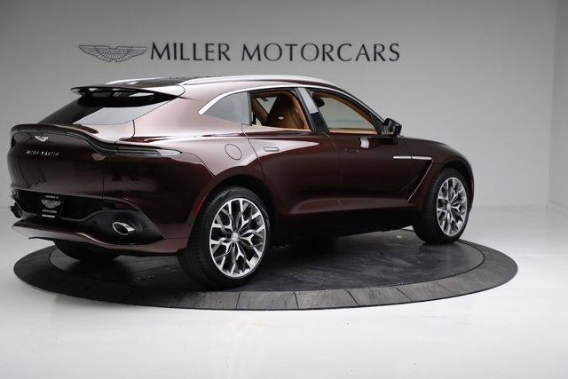 used 2022 Aston Martin DBX car