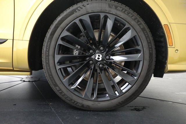 used 2022 Bentley Bentayga car