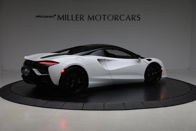 used 2023 McLaren Artura car, priced at $189,900