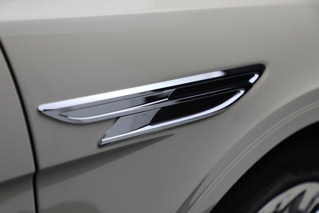 new 2025 Bentley Bentayga car, priced at $269,840