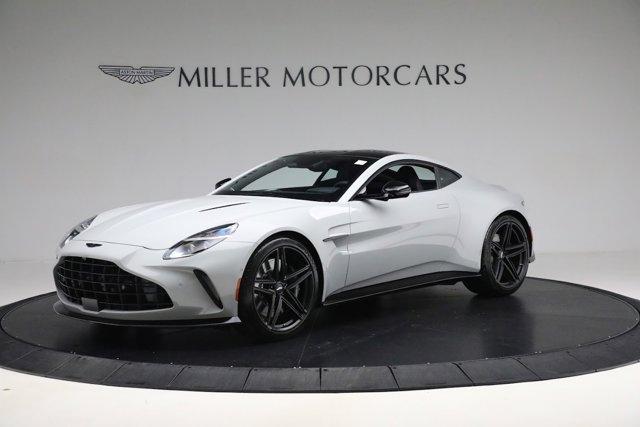 new 2025 Aston Martin Vantage car