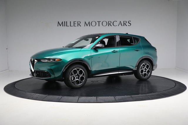 new 2024 Alfa Romeo Tonale car, priced at $55,185