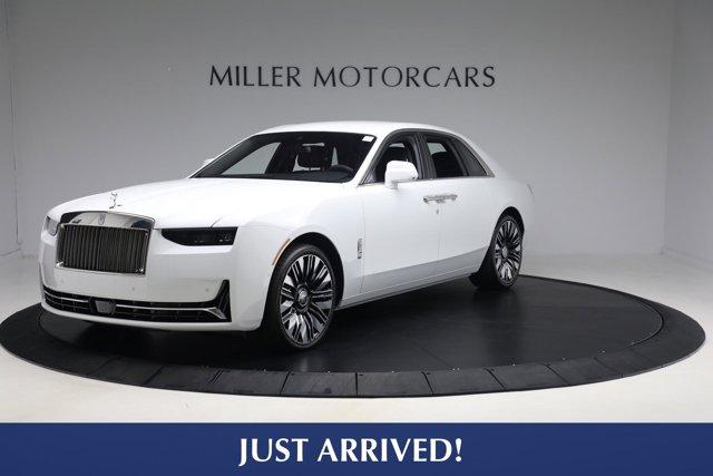 new 2025 Rolls-Royce Ghost car, priced at $439,200