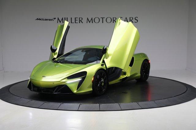 used 2024 McLaren Artura car, priced at $201,900