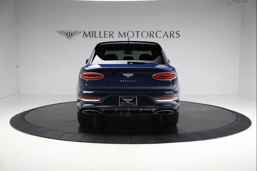used 2023 Bentley Bentayga car