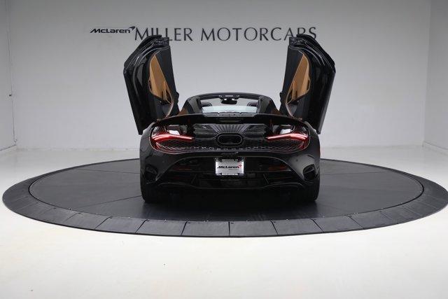 new 2025 McLaren 750S car, priced at $400,630