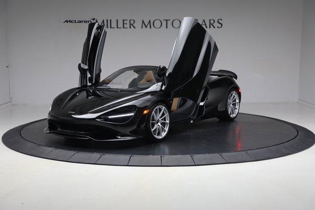 new 2025 McLaren 750S car, priced at $400,630