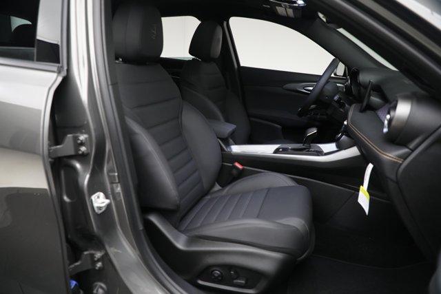 new 2025 Alfa Romeo Tonale car, priced at $44,625