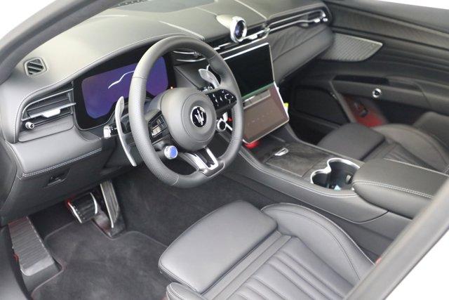 new 2025 Maserati Grecale car, priced at $84,441