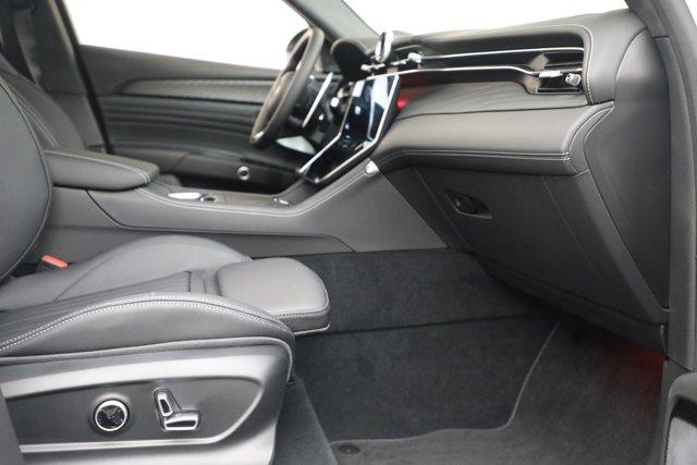 new 2025 Maserati Grecale car, priced at $84,441