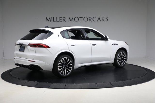 new 2025 Maserati Grecale car, priced at $84,441