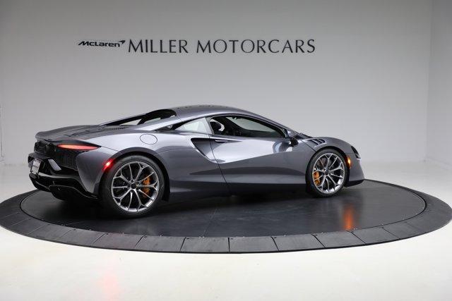 new 2025 McLaren Artura car, priced at $292,398